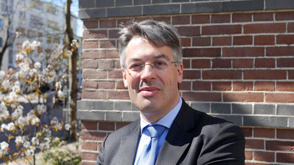 'Let's agree to stop the word excellent,' Edgar du Perron proposed