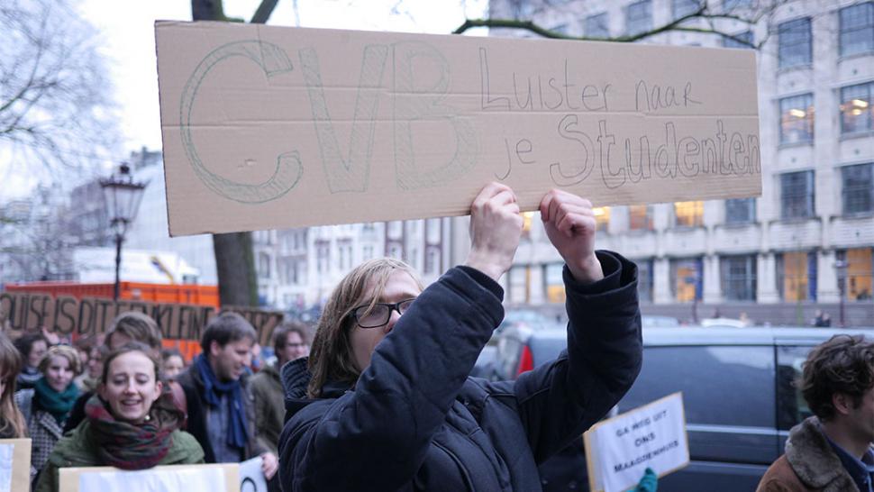 Een student tijdens de protestmars die leidde tot de Maagdenhuisbezetting
